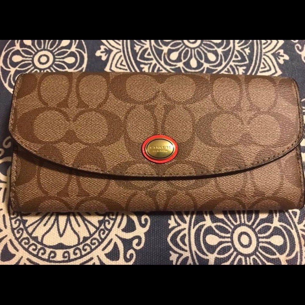 New without tags Coach Wallet